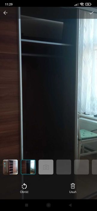 Pojemna szafa z lustrem