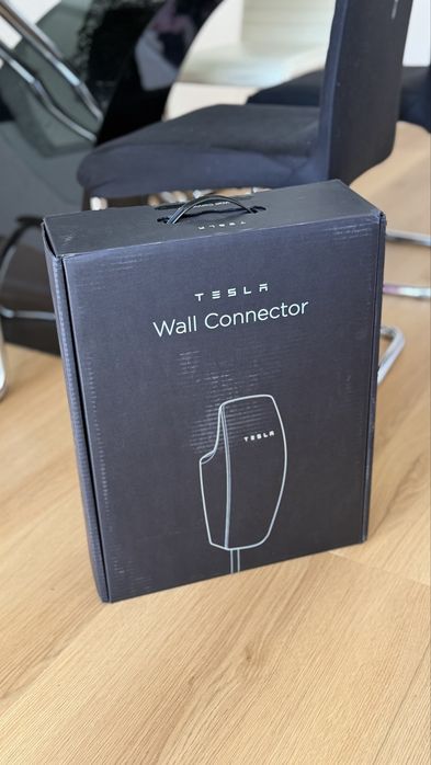 Carregador tesla Wall Connector