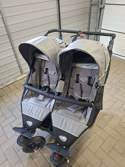 Wózek, spacerowka dla bliźniąt lub rok po roku TFK Twin Adventure