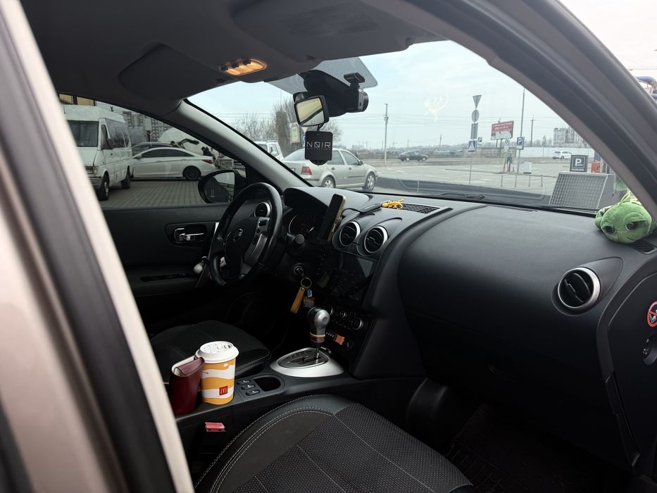 Nissan Qashqai 2011
