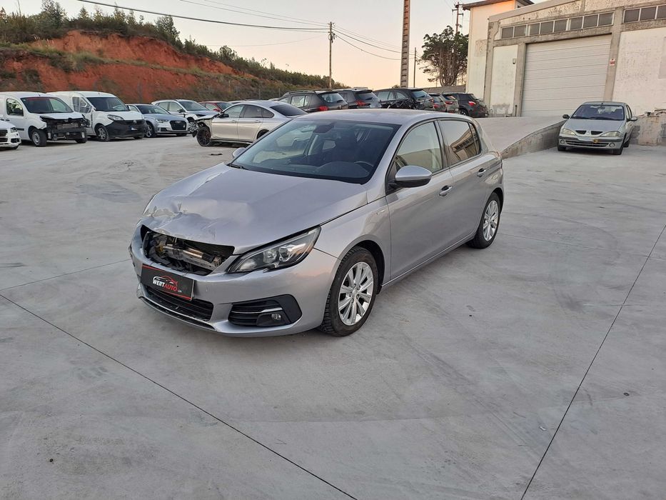 Peugeot 308 1.2 THP, 2019