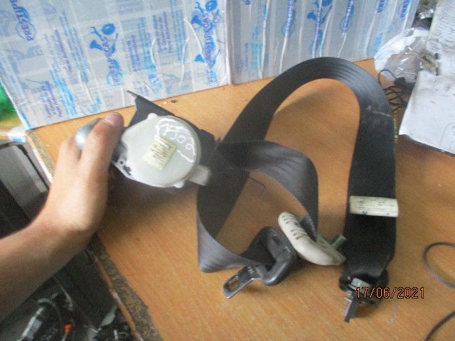 Pré-tensor cinto frente direito MAZDA 5 (CW)