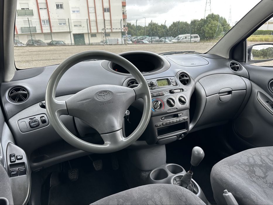 Toyota Yaris 1.0.