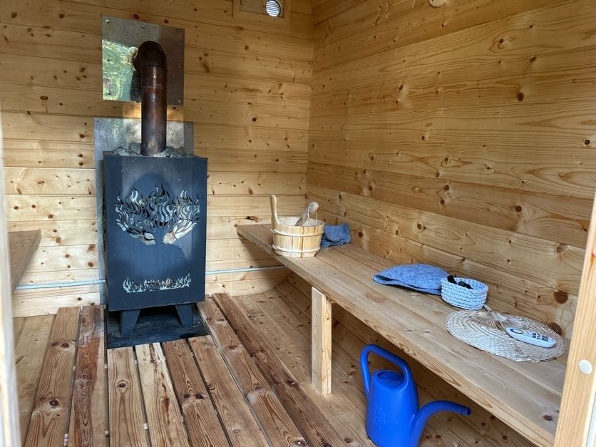 Dom domek weekend Święta jacuzzi sauna balia kominek