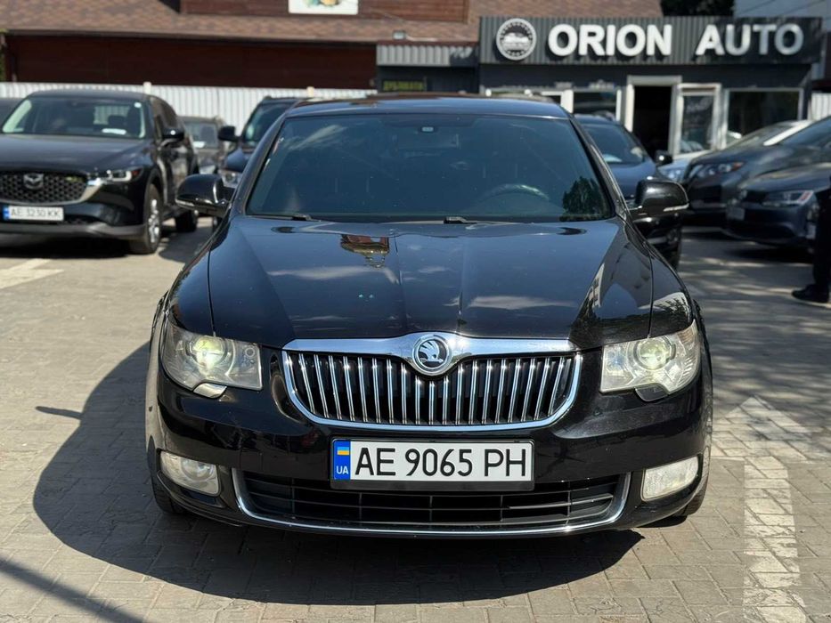 Skoda Superb 2009р 2,0 Дизель! Автомат! Обмін! Розстрочка!