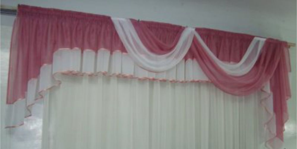 Шторы, ламбрикены.