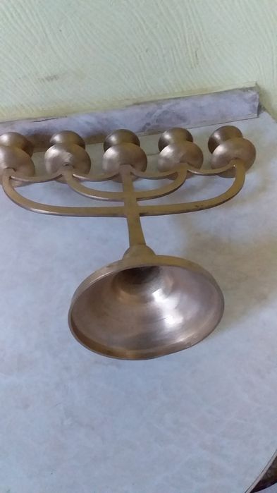 Свічник   на 5 свічок.