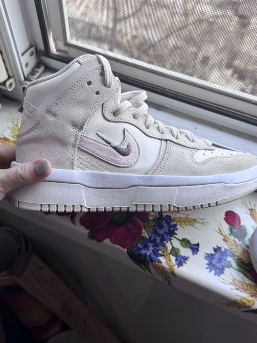 Кросівки жіночі найк