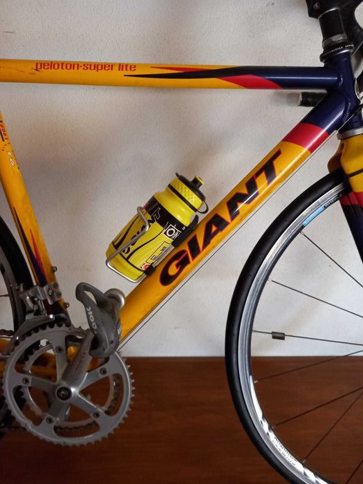 Giant Peloton Super Lite