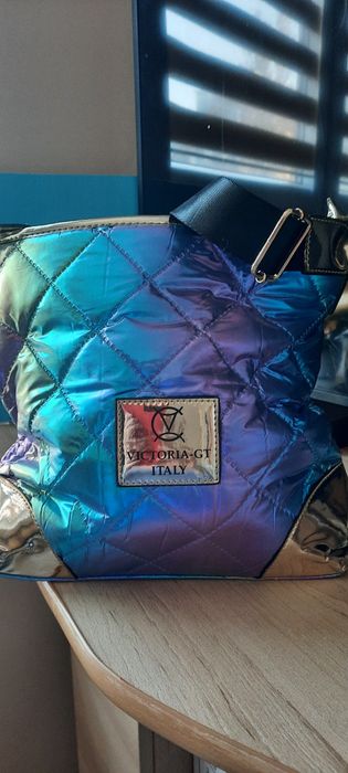 Śliczna nowa Hallo torebka