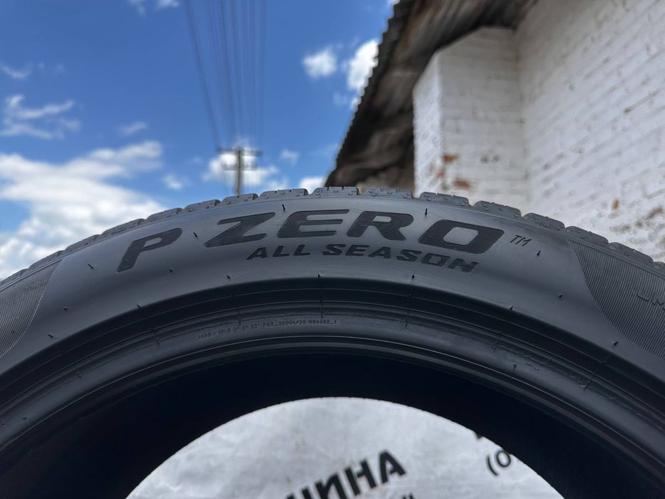 送料込み245/45R19 PIRELLI PZERO MO 2本セット 2024年製 新車外し品