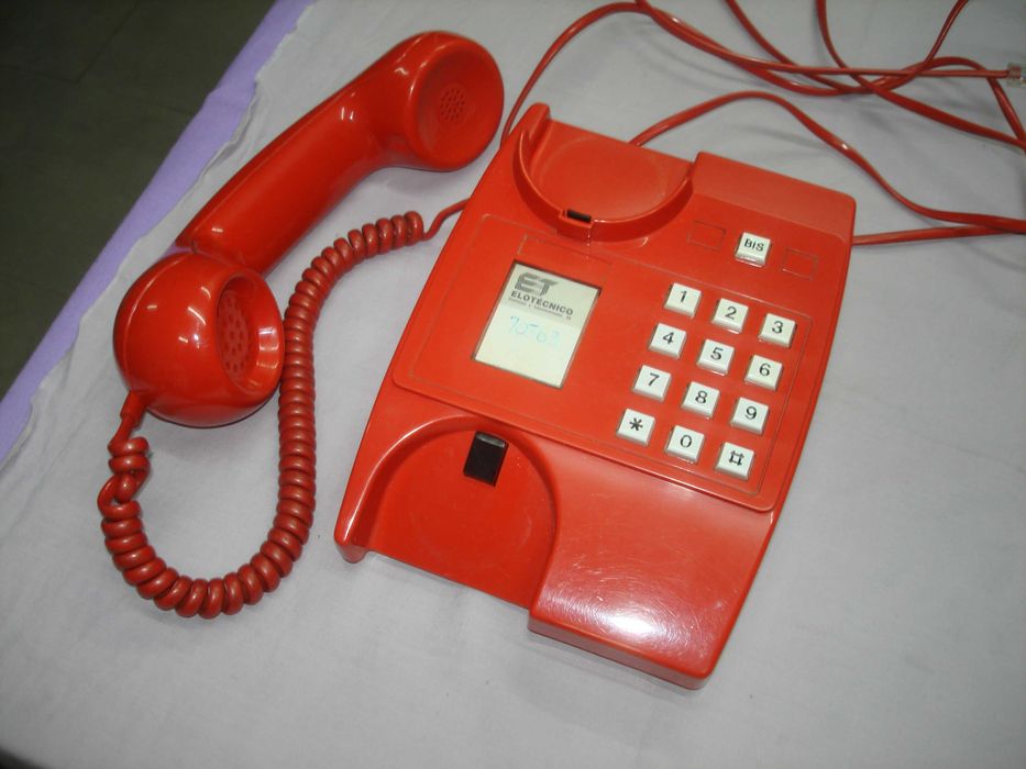 Telefone completo