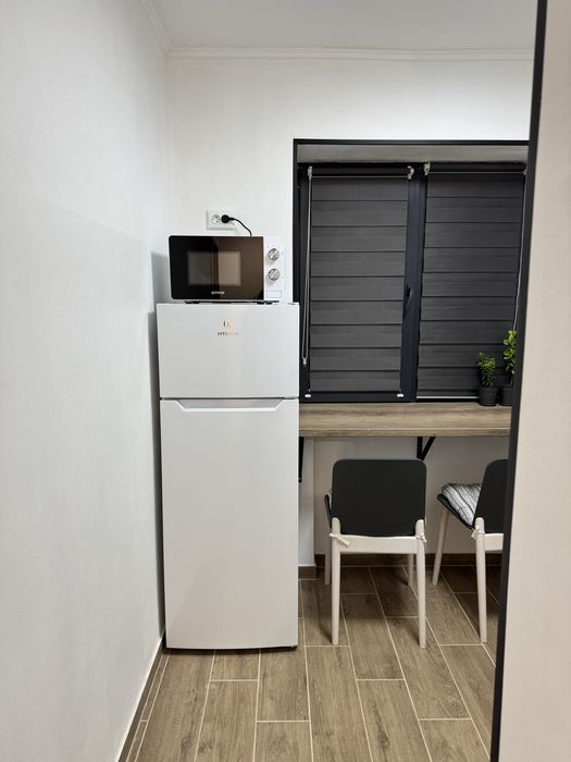 Квартира Подобово , Погодинно. Біля авто-жд вокз. 10 хвилин до Центру