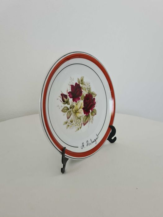 Decorative Plate64551911410818121