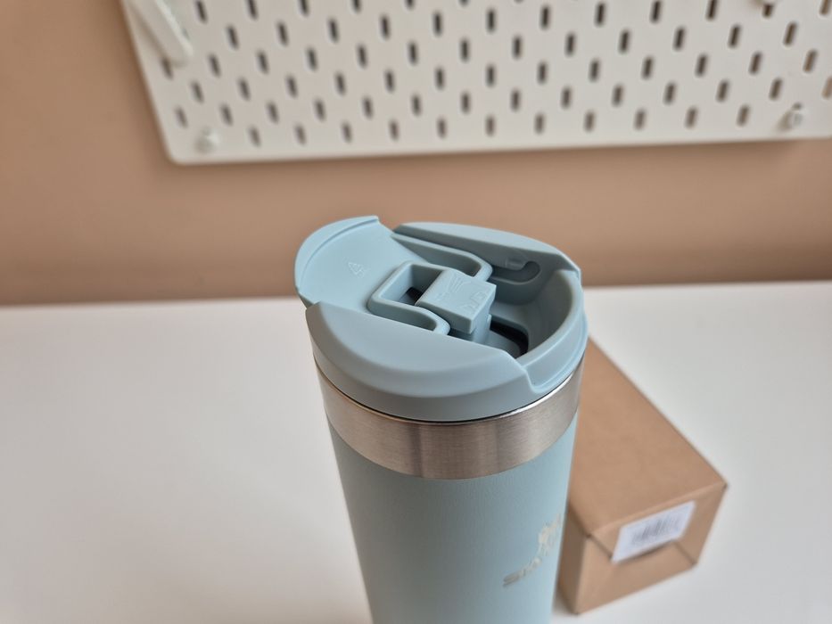 Термокружка Stanley AeroLight Transit Bottle 20 oz 591 мл Ash