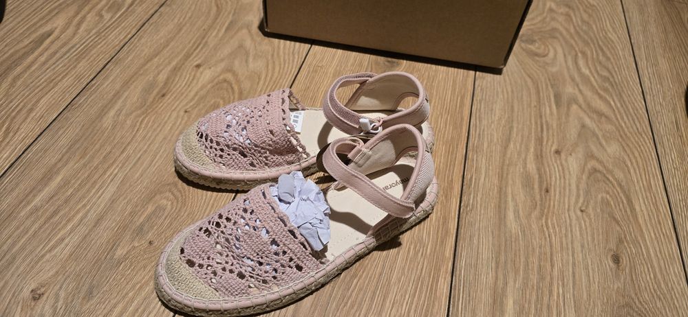 Buty mayoral r. 35 różowe