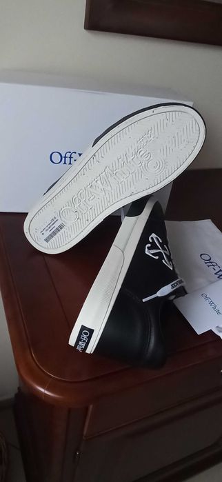 (r. 46) Nowe buty OFF-WHITE New Low Vulcanized Black White czarne