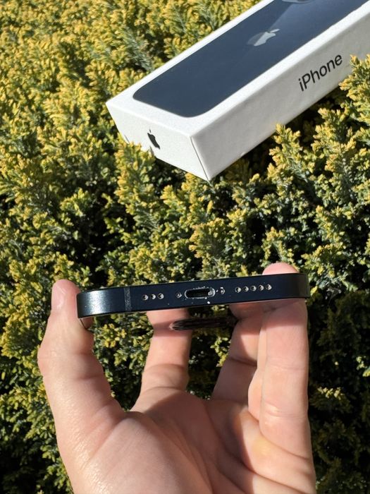 iPhone 13 128GB Midnight