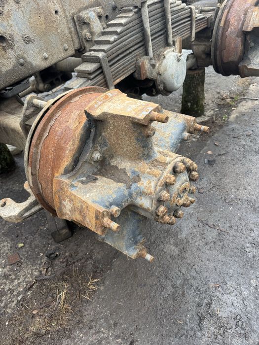 Ступиці камаз задні і передні