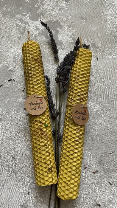 Програмна свічка з натуральноі вощини