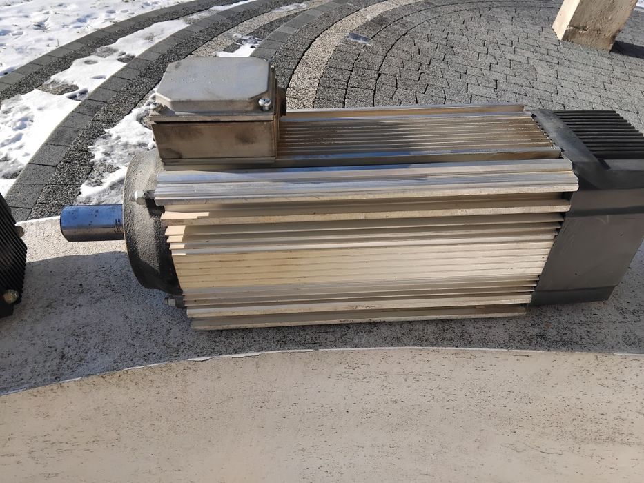 Silnik 9,2KW jamnik