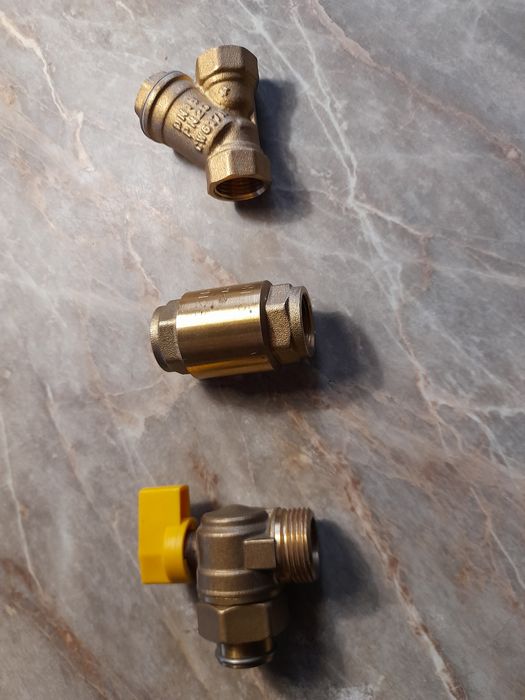 Продам запорную арматуру