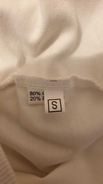 Худі жіноче білого кольору, розмір S, з карманом, нове