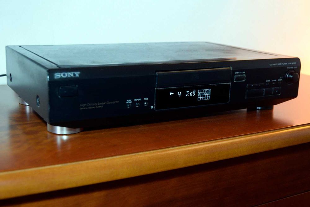 Leitor CD Sony CDP XE310