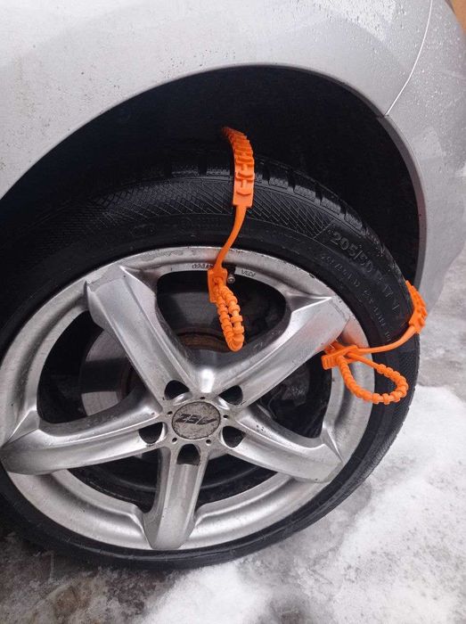 Комплект ланцюгів антипробуксовочних пластикових багаторазових