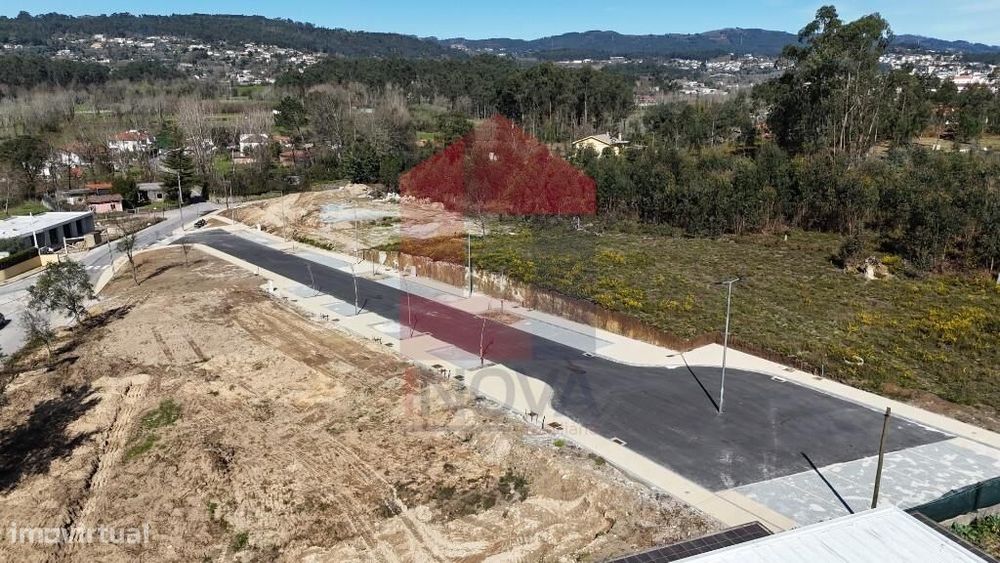 Terreno para construção, Loureira — Rendufe, Braga