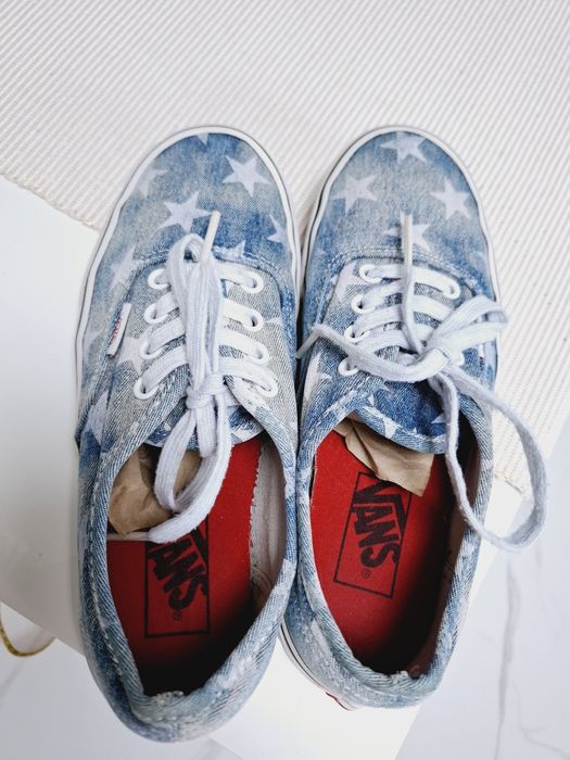 Trampki Vans w rozmiarze 37 Jeans 
Biało niebieskie NOWE sznurówki GRA