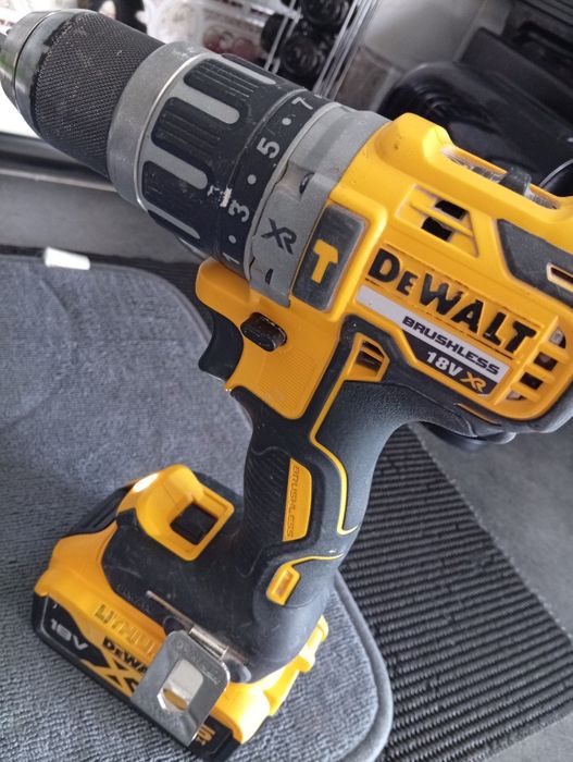 Aparafusadora DEWALT487578621434275842