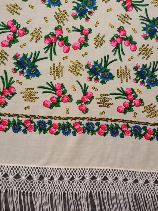 Chusta góralska kanadzka, wełna 100%, frędzle ręcznie przyprawiane!