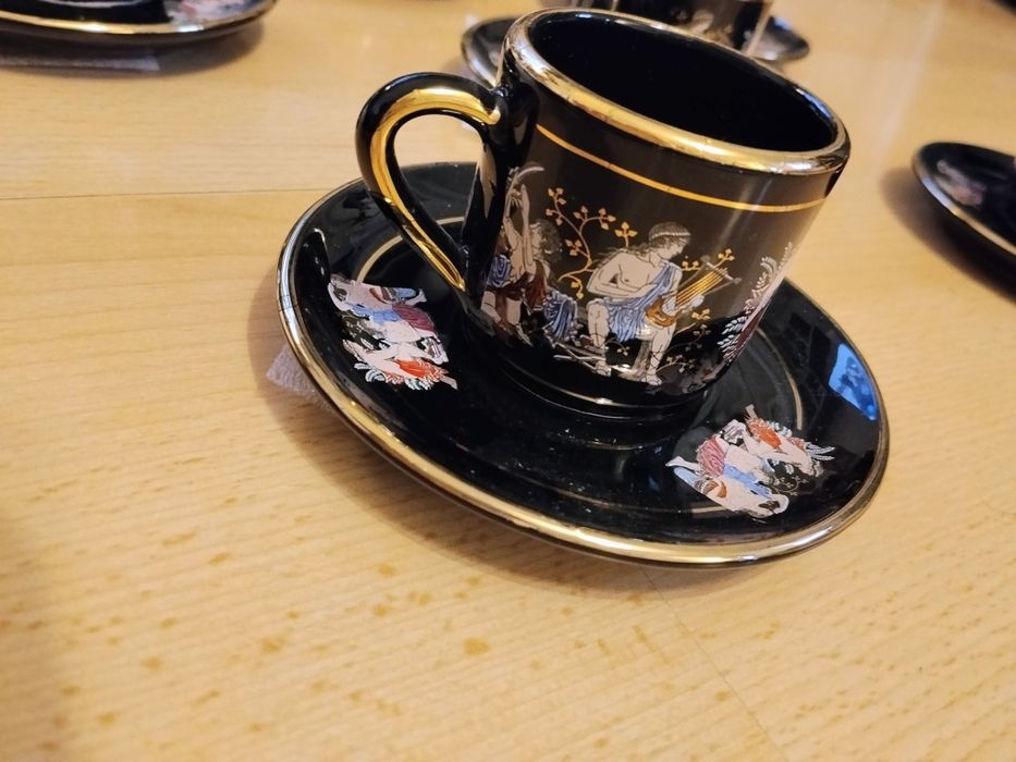 Antyk * Grecka porcelana  zdobiona Czystym  24k.Złotem