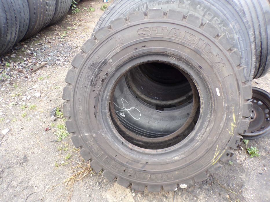 opona 9.00R20 MICHELIN XZM (1100 netto)