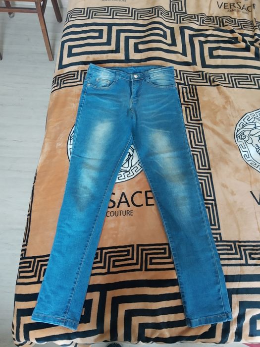 Джинсові штани жіночі