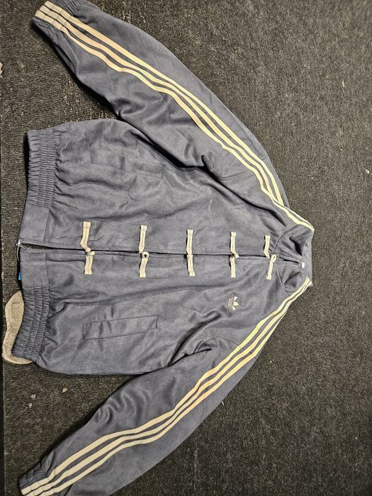 Szara bluza adidas