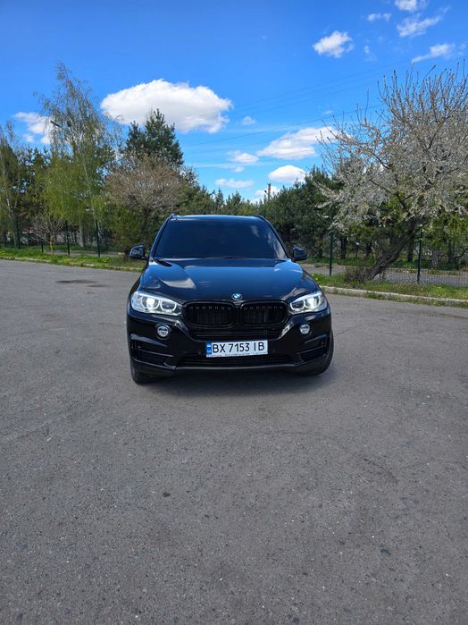 Весільний кортеж Авто преміум класу Прокат погодинно Авто на свята з водієм м. Хмельницький оренда