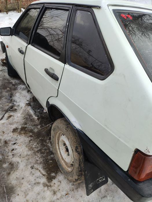 Продам ваз 2109 без торгу