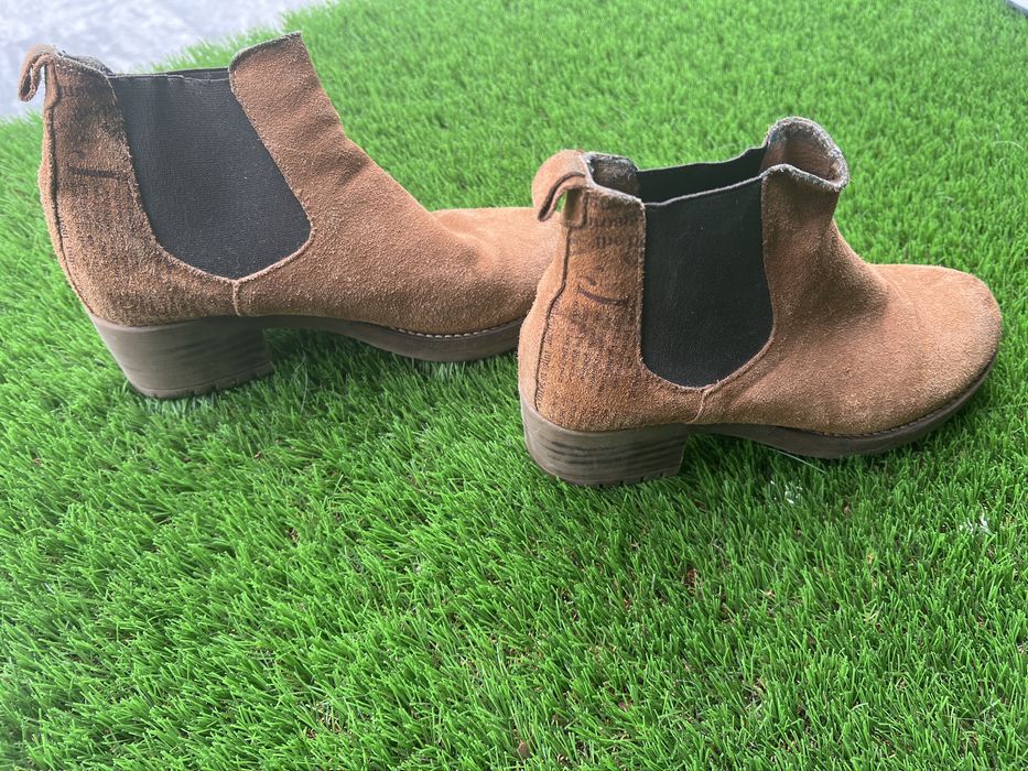 Botas Senhora como Novas