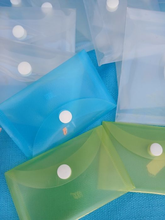 Conjunto envelopes plasticos