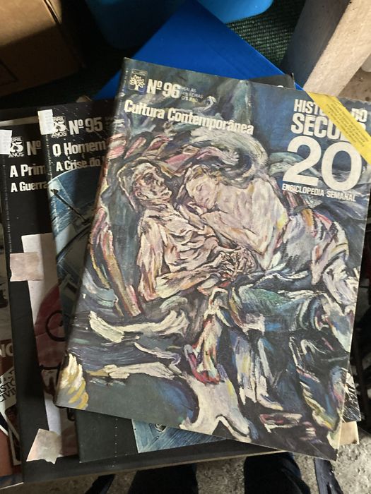 Coleção completa -Historia do seculo xx em 96 fasciculos .