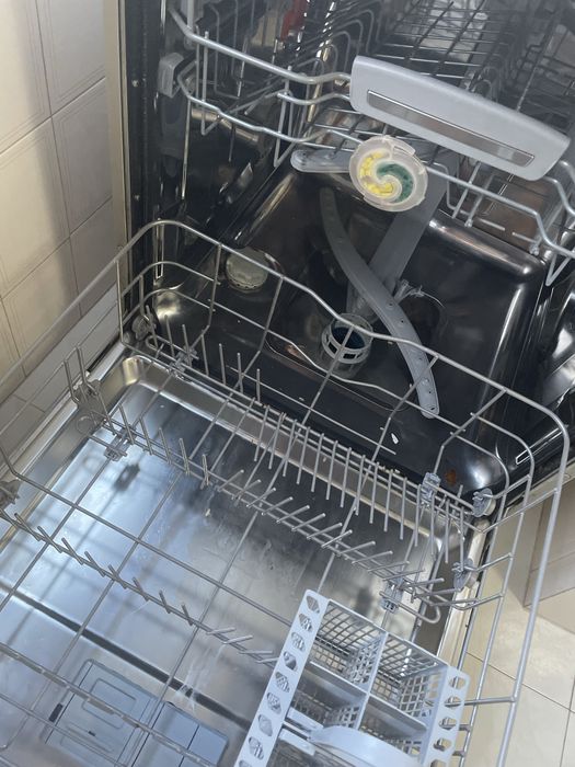 Maquina Loica Hotpoint Ariston Avariada