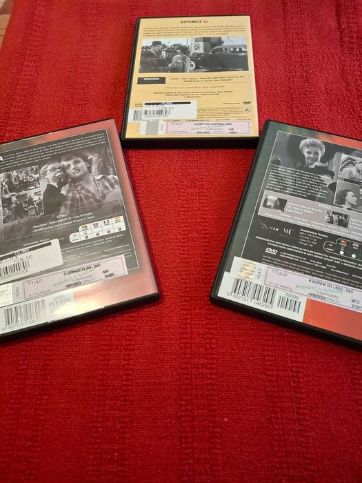 3 DVD - NOVOS e selados - O Costa do Castelo; O Grande Elias; A Vizinha do Lado