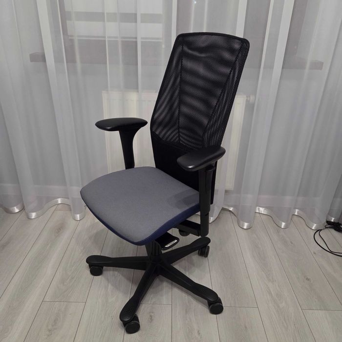 Fotel biurowy Kinnarps 5000