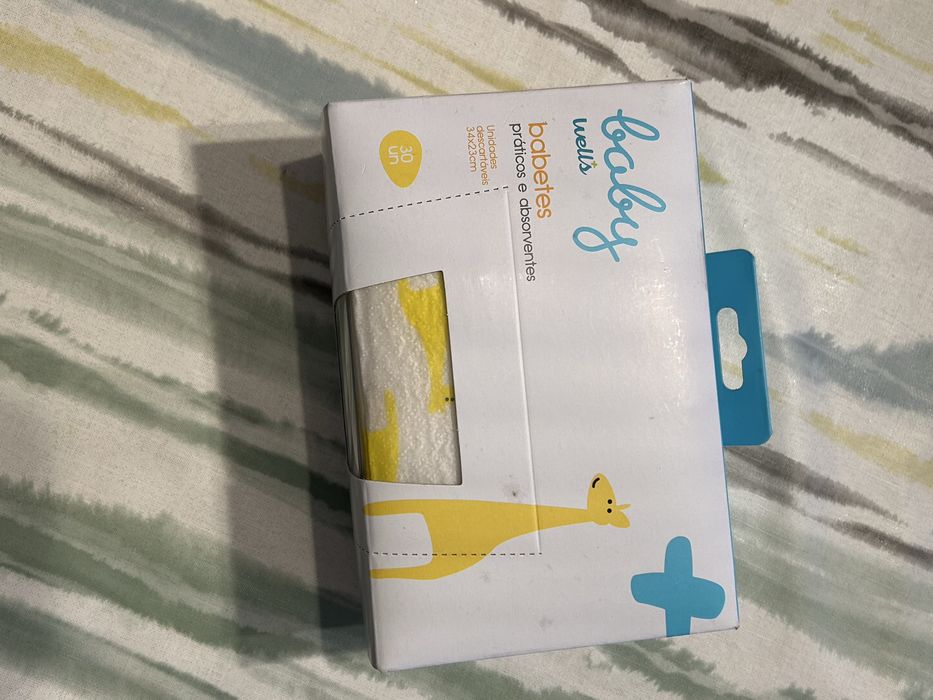 Conjunto de babetes, Philips Avent e Tigex