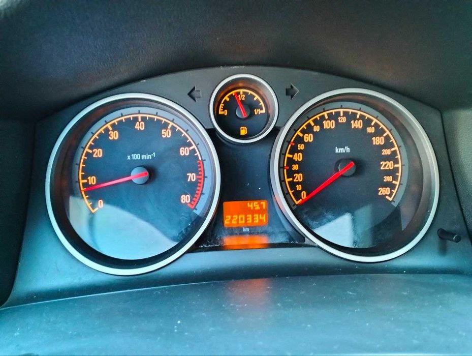 Opel Astra H 2008 газ-бензин