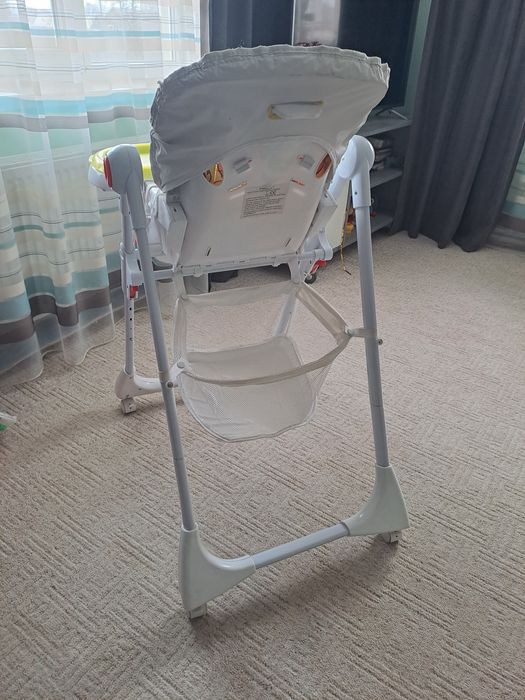 Крісло для годування. Стілець для прикорму в ідеальному стані