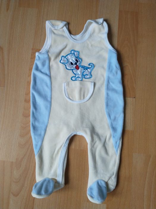 Komplet kaftanik + śpioszki chłopięcy welurowy R.56/62 stan IDEALNY