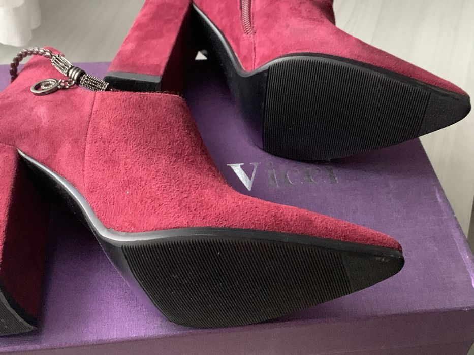 Продам осінні черевички